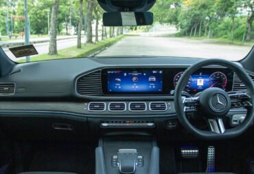 2024-mercedes-benz-gle-450-amgline-review-malaysia-21